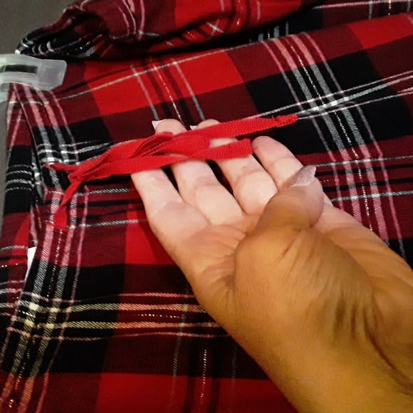 NWOT Victoria's Secret Xl Plaid Long Sleeve Button Down Top W/ Matching pants - Picture 10 of 16